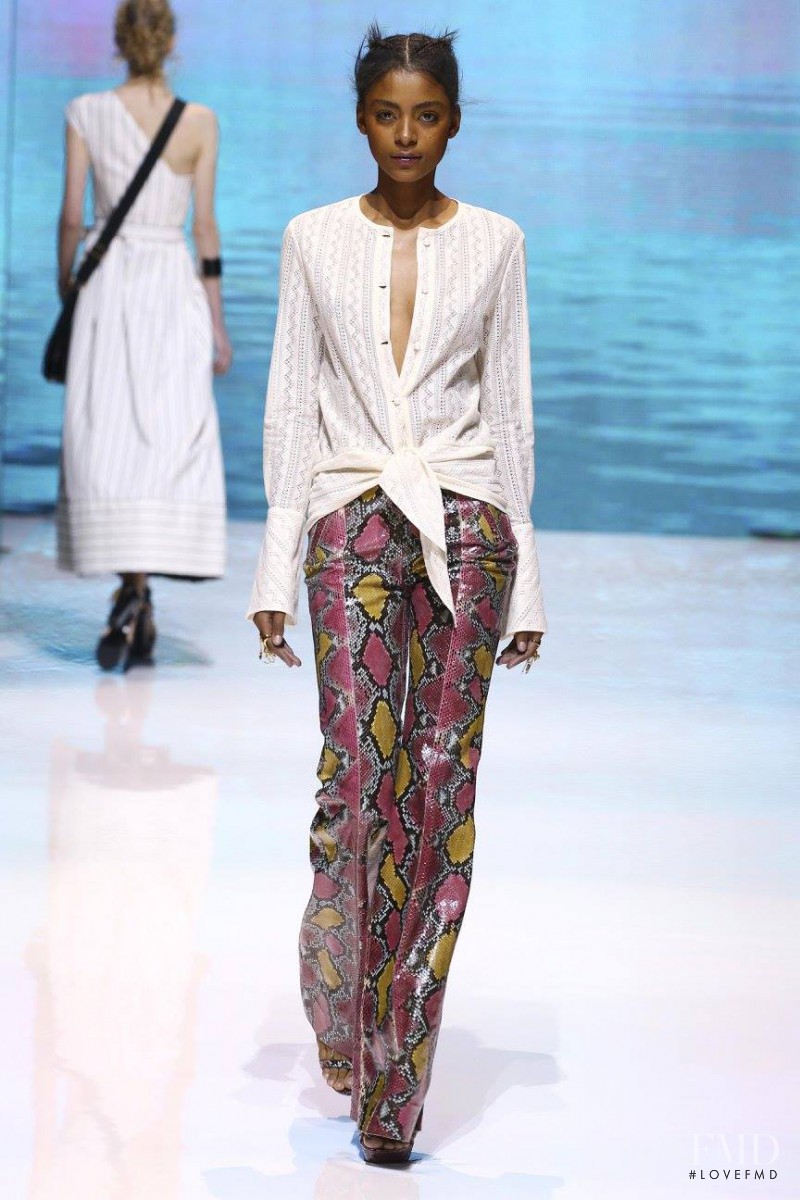 Alécia Morais featured in  the Pascal Millet fashion show for Spring/Summer 2016