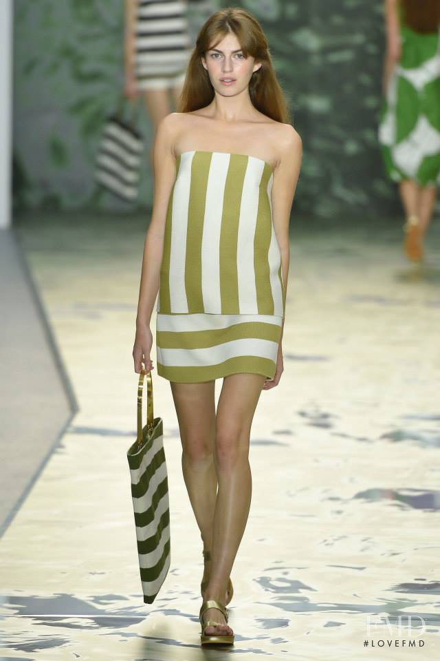Simona Kirchnerova featured in  the Jasper Conran fashion show for Spring/Summer 2016