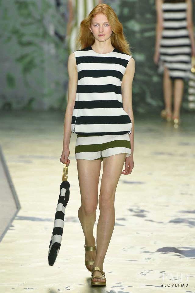 Jasper Conran fashion show for Spring/Summer 2016