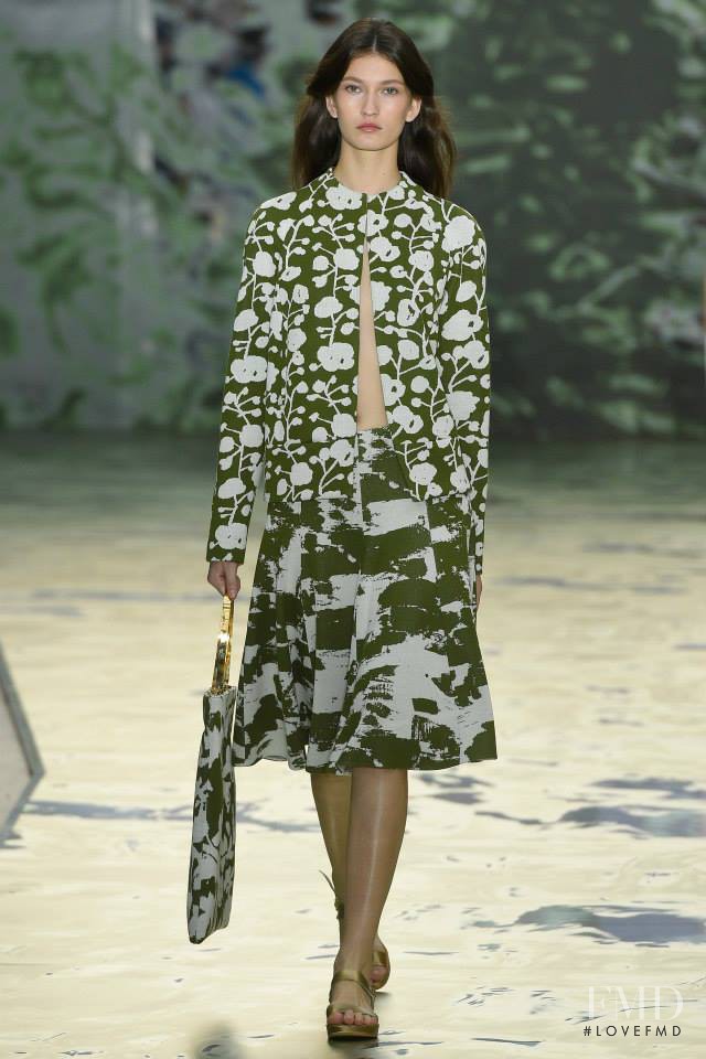 Jasper Conran fashion show for Spring/Summer 2016