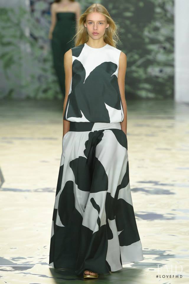 Jasper Conran fashion show for Spring/Summer 2016