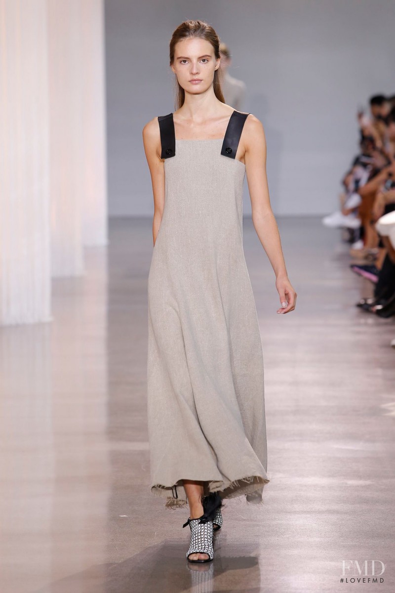 Tilda Lindstam featured in  the EDUN fashion show for Spring/Summer 2016