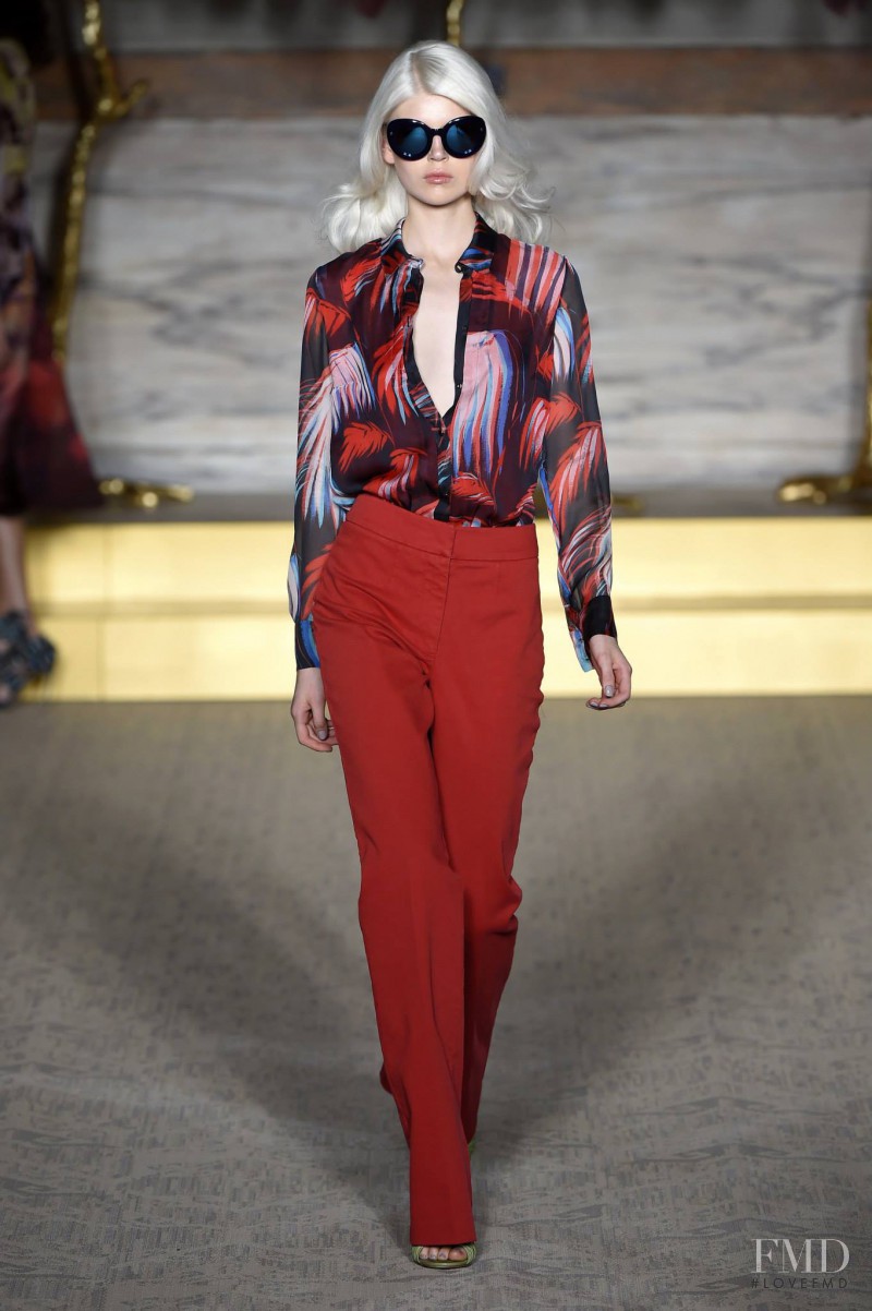 Ola Rudnicka featured in  the Matthew Williamson fashion show for Spring/Summer 2015