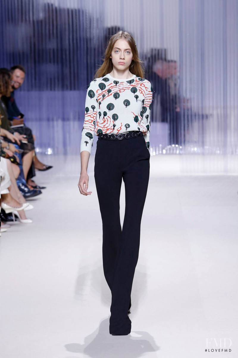Odette Pavlova featured in  the Carven fashion show for Spring/Summer 2016