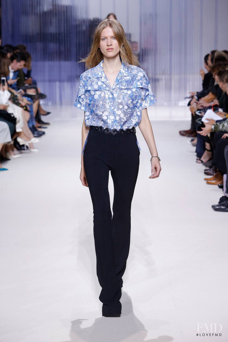 Laura Julie Schwab Holm featured in  the Carven fashion show for Spring/Summer 2016