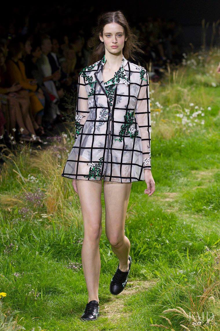 Thyra van Daalen featured in  the Moncler Gamme Rouge fashion show for Spring/Summer 2016