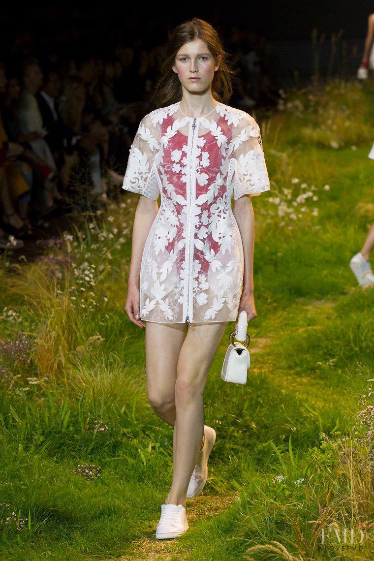 Tessa Bruinsma featured in  the Moncler Gamme Rouge fashion show for Spring/Summer 2016