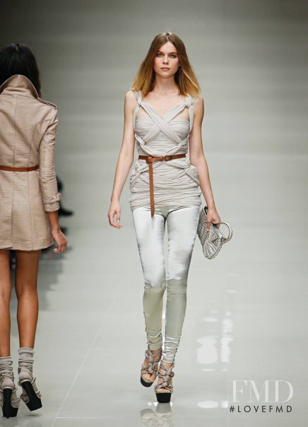 Kim Noorda featured in  the Burberry Prorsum fashion show for Spring/Summer 2010