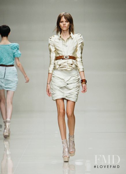 Freja Beha Erichsen featured in  the Burberry Prorsum fashion show for Spring/Summer 2010