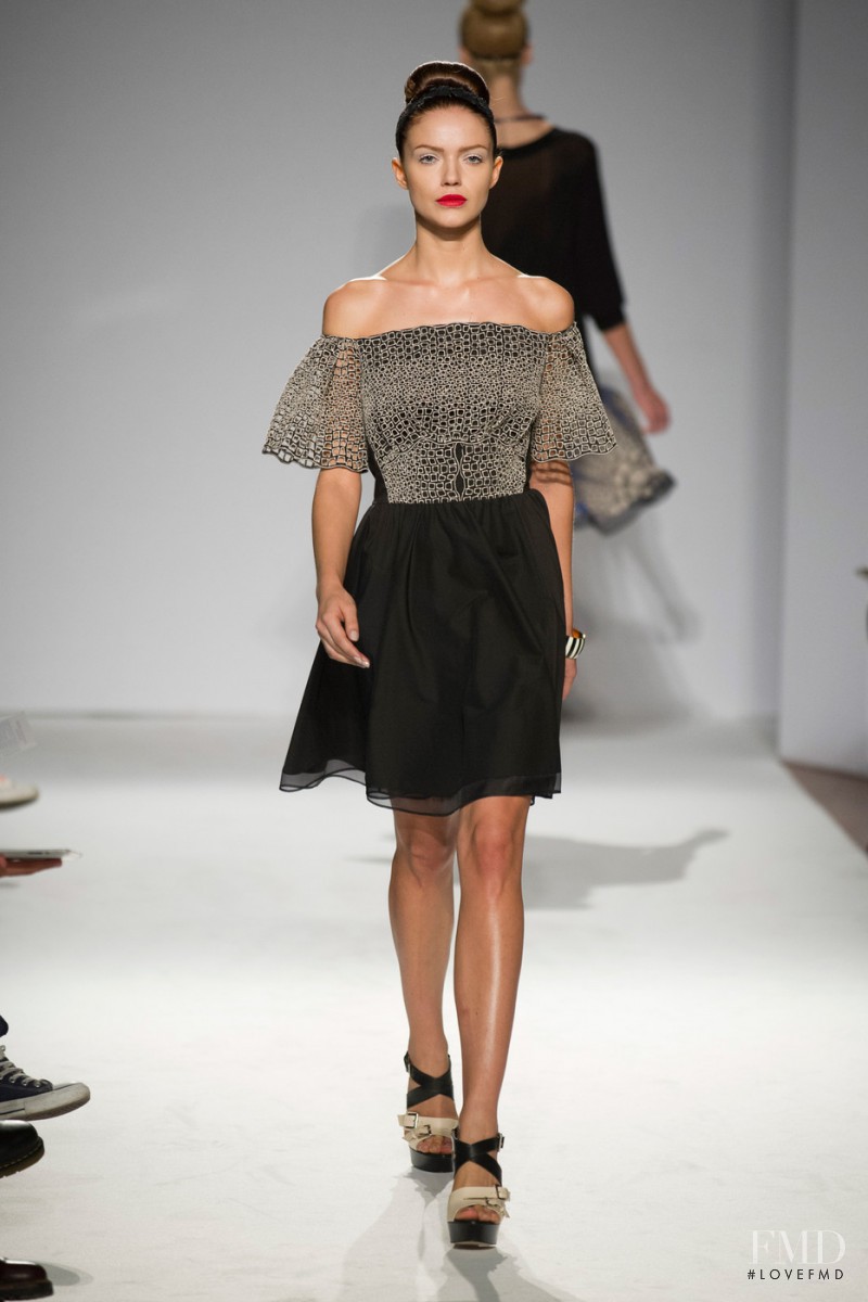 Paola Frani fashion show for Spring/Summer 2014