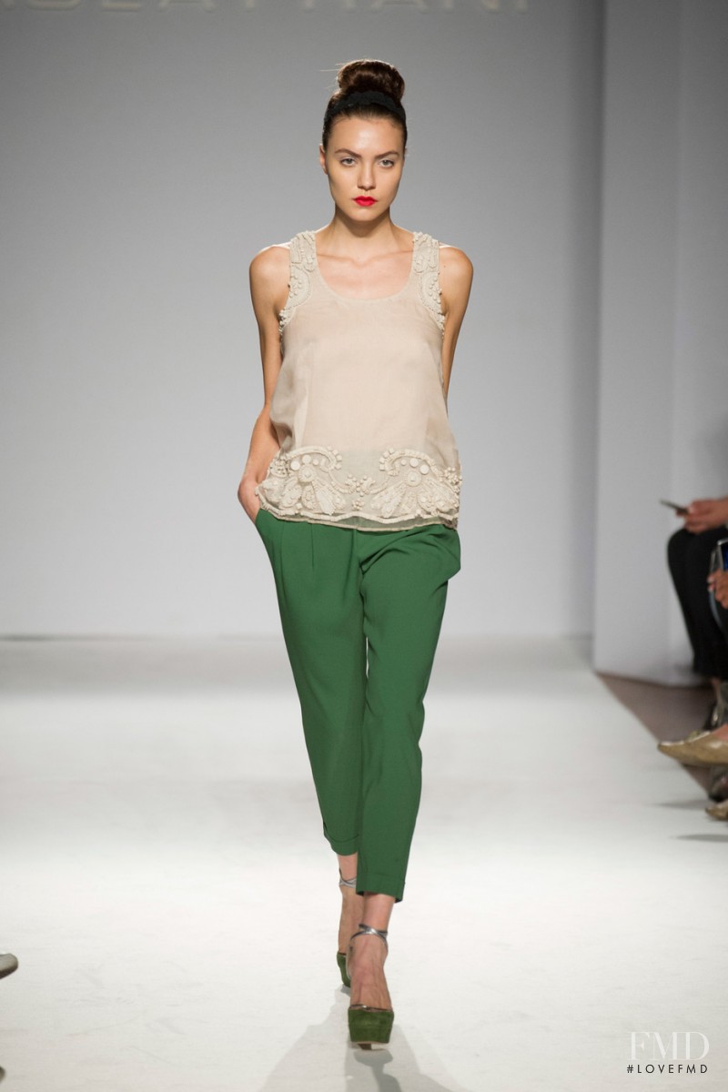 Paola Frani fashion show for Spring/Summer 2014