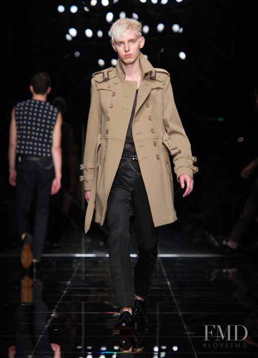 Burberry Prorsum fashion show for Spring/Summer 2011