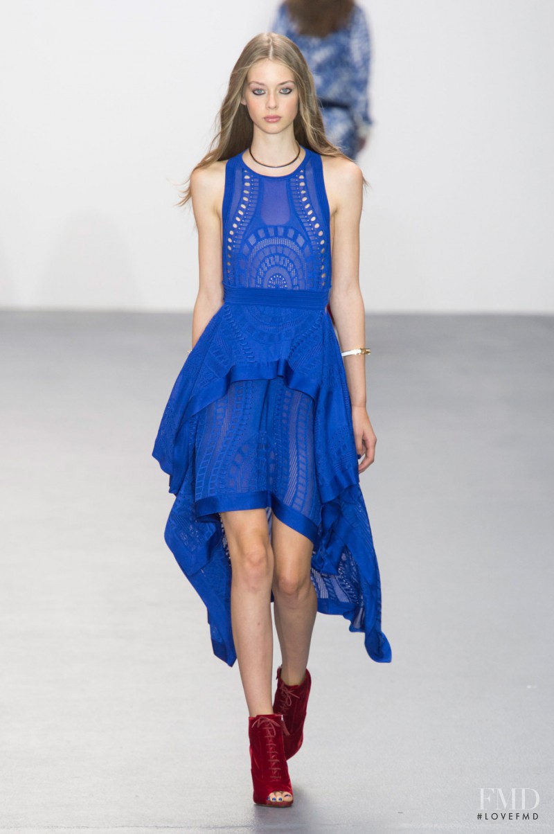 Lauren de Graaf featured in  the Issa fashion show for Spring/Summer 2016