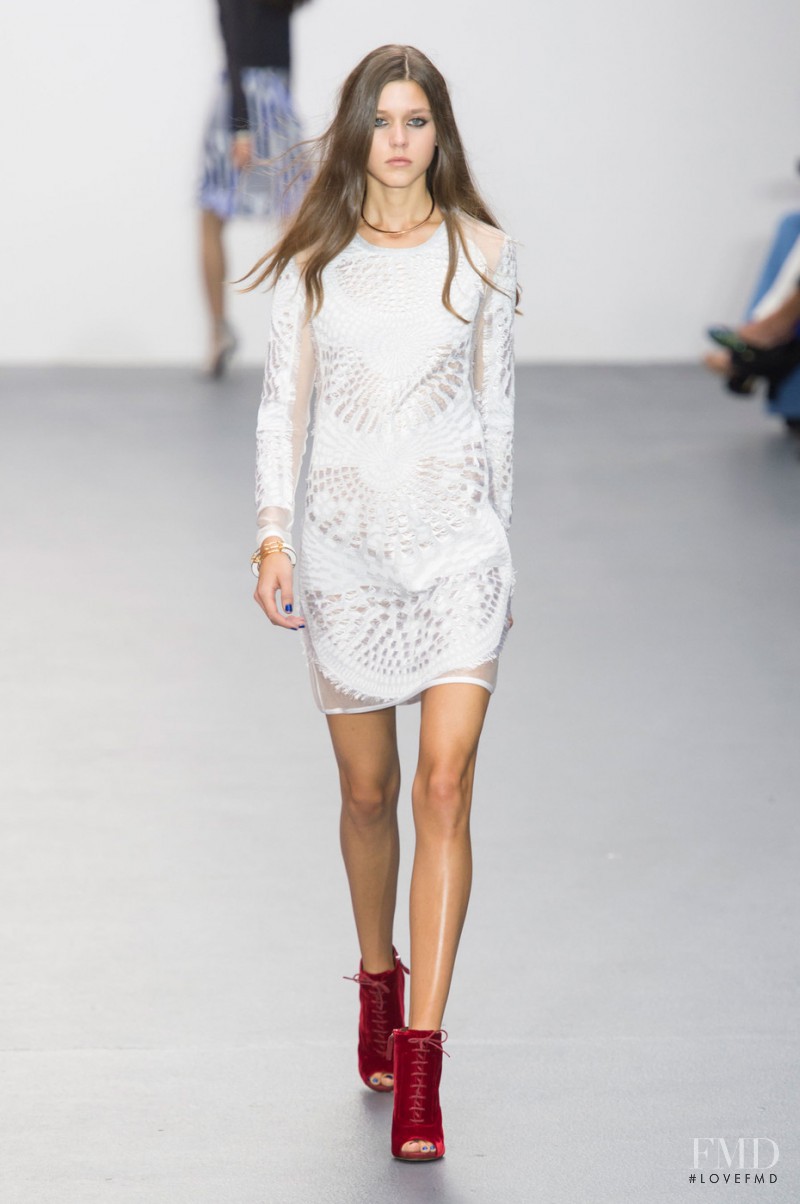 Vivienne Rohner featured in  the Issa fashion show for Spring/Summer 2016