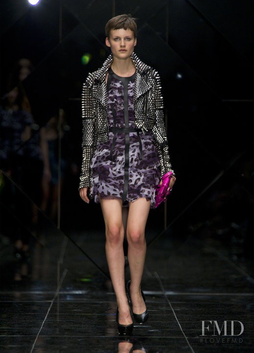 Nina Porter featured in  the Burberry Prorsum fashion show for Spring/Summer 2011