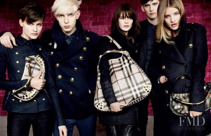 Nina Porter featured in  the Burberry advertisement for Autumn/Winter 2010