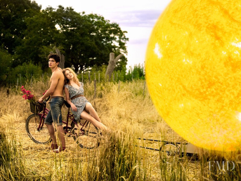 Makenzie Leigh featured in  the Pull & Bear advertisement for Spring/Summer 2010