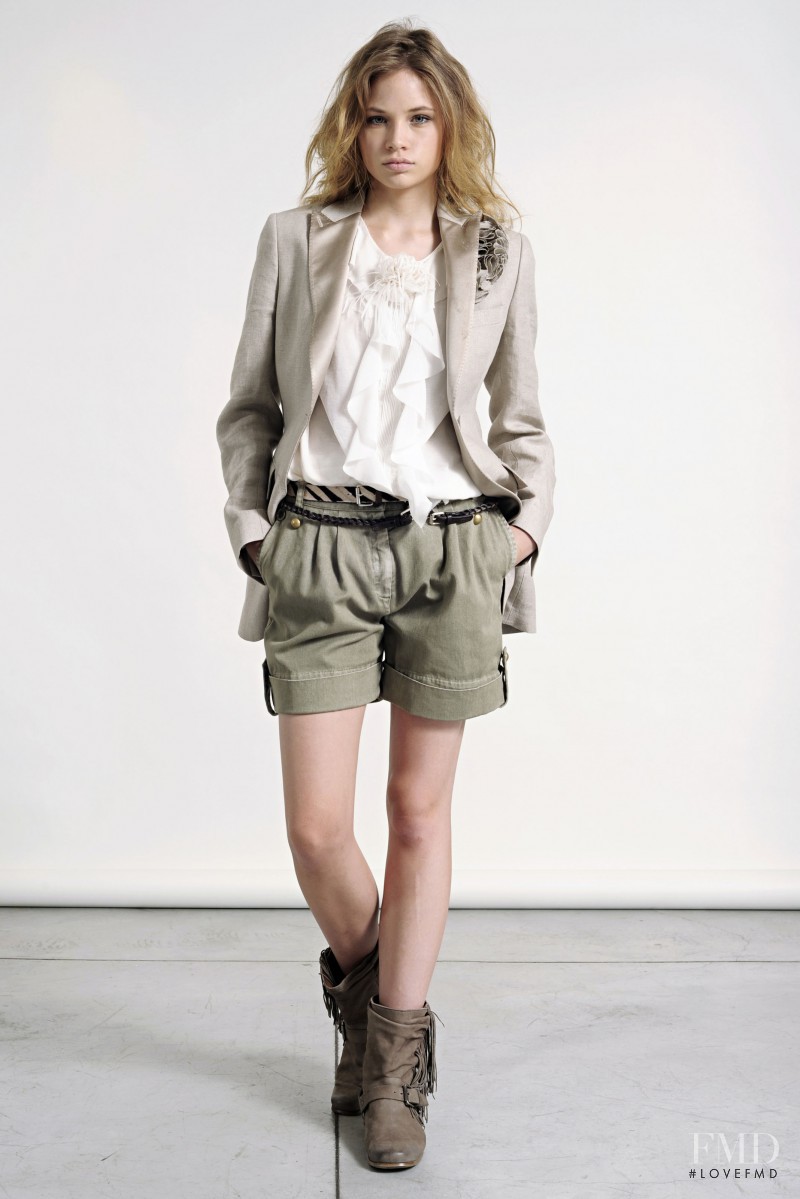 Makenzie Leigh featured in  the Ermanno Scervino lookbook for Resort 2011