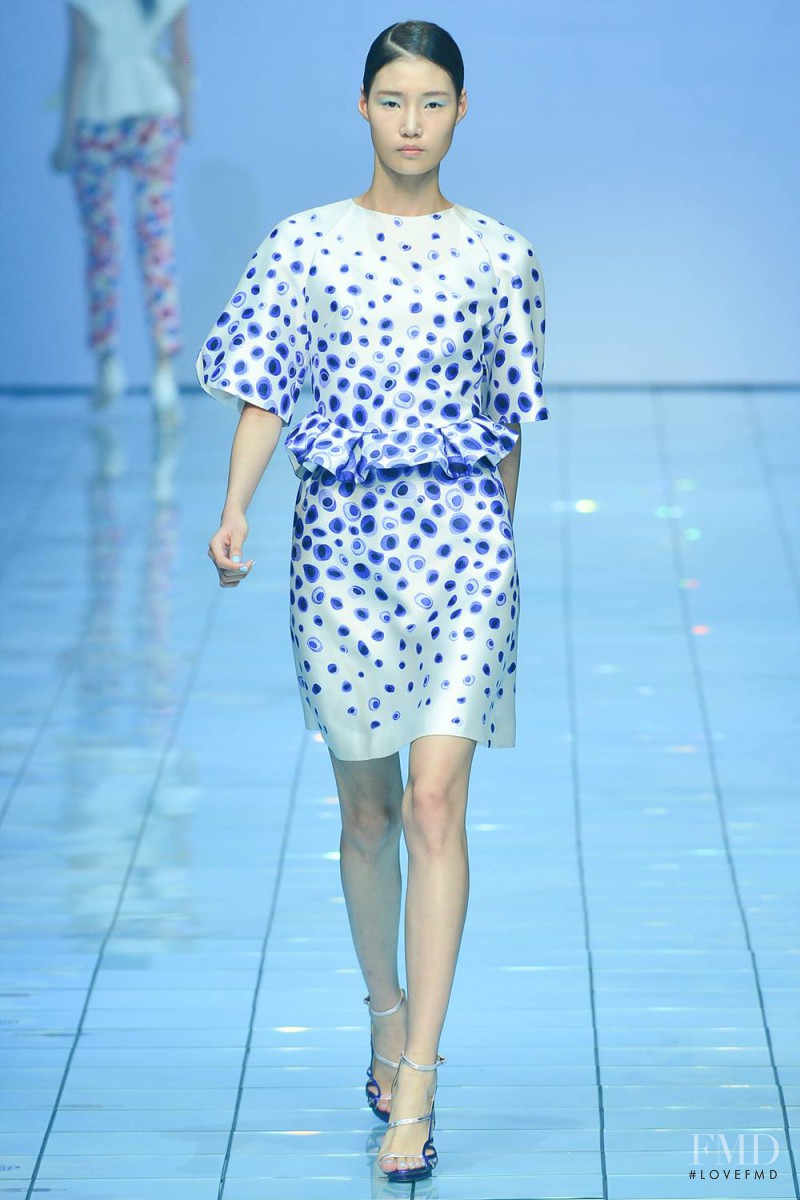 Lie Sang Bong fashion show for Spring/Summer 2015