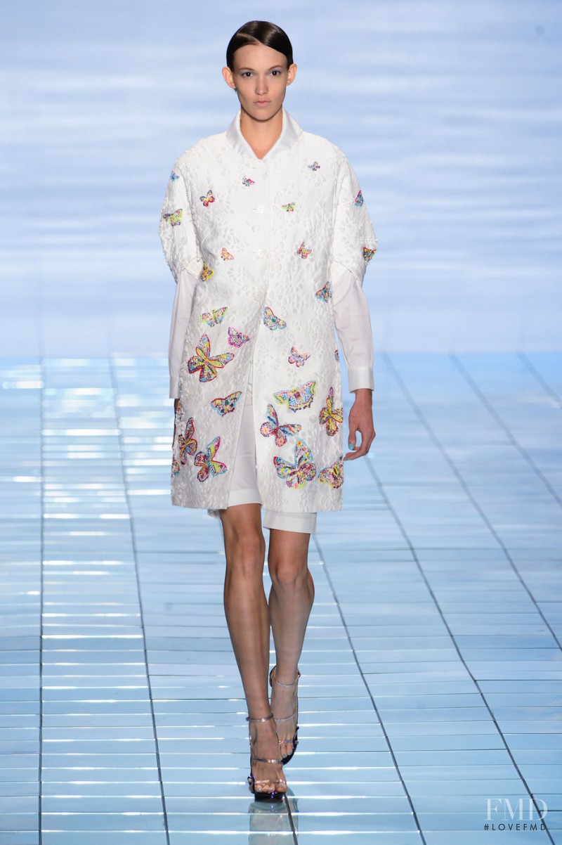 Sarah Bledsoe featured in  the Lie Sang Bong fashion show for Spring/Summer 2015