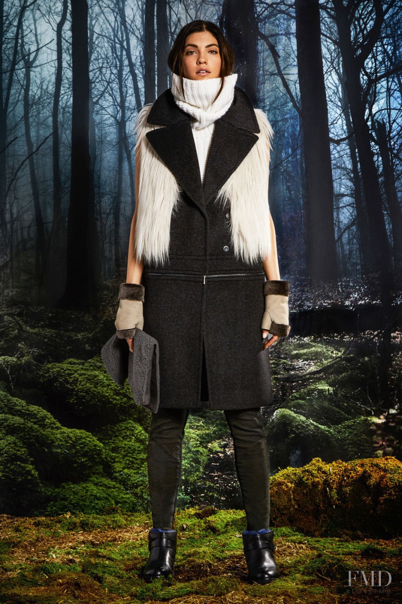 Elie Tahari fashion show for Autumn/Winter 2015