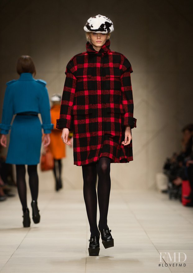 Abbey Lee Kershaw featured in  the Burberry Prorsum fashion show for Autumn/Winter 2011