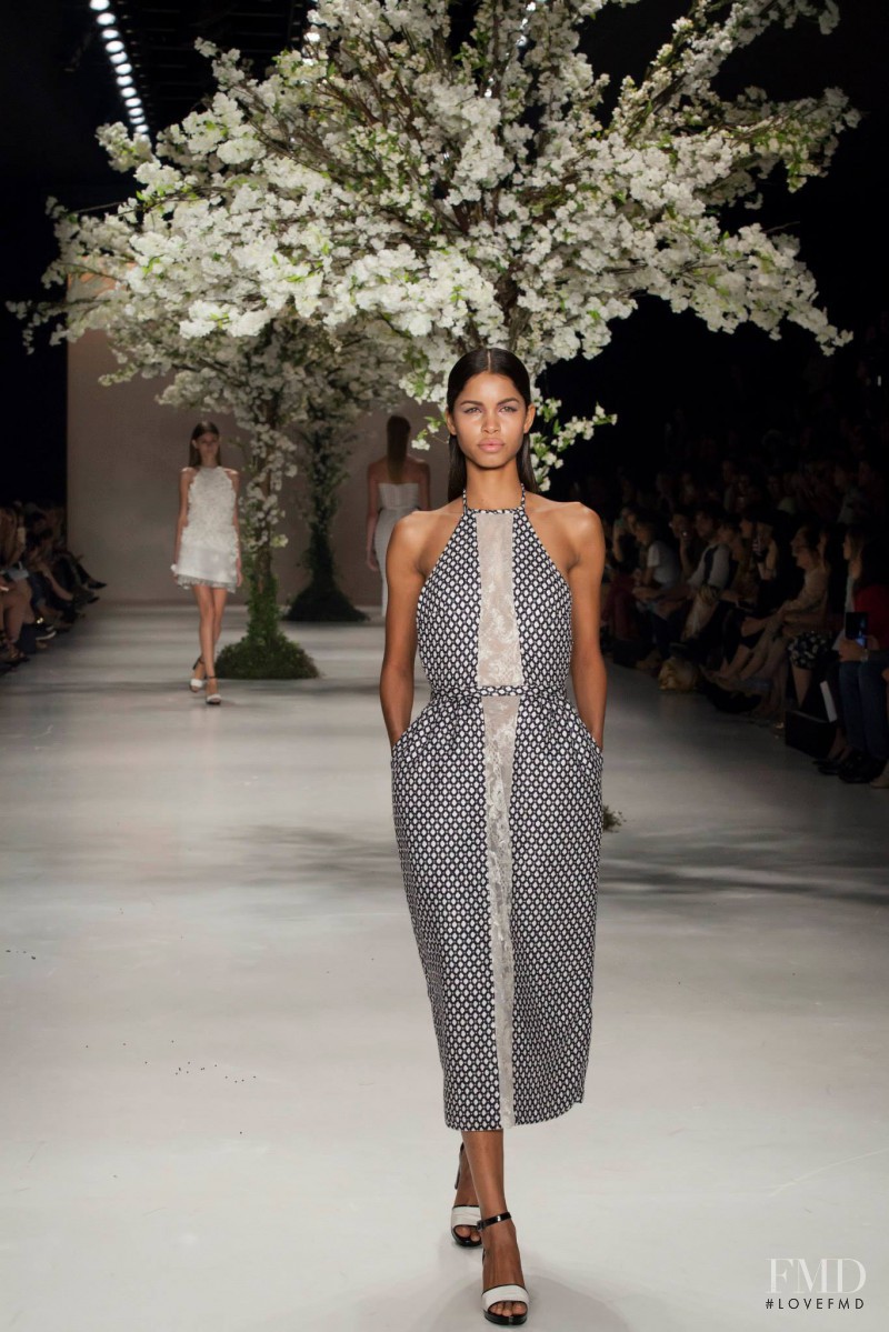 Karol Santos featured in  the Acquastudio fashion show for Spring/Summer 2016