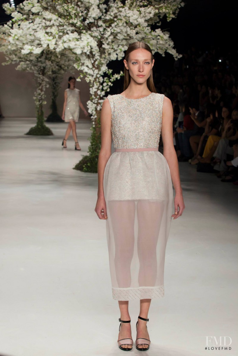 Acquastudio fashion show for Spring/Summer 2016