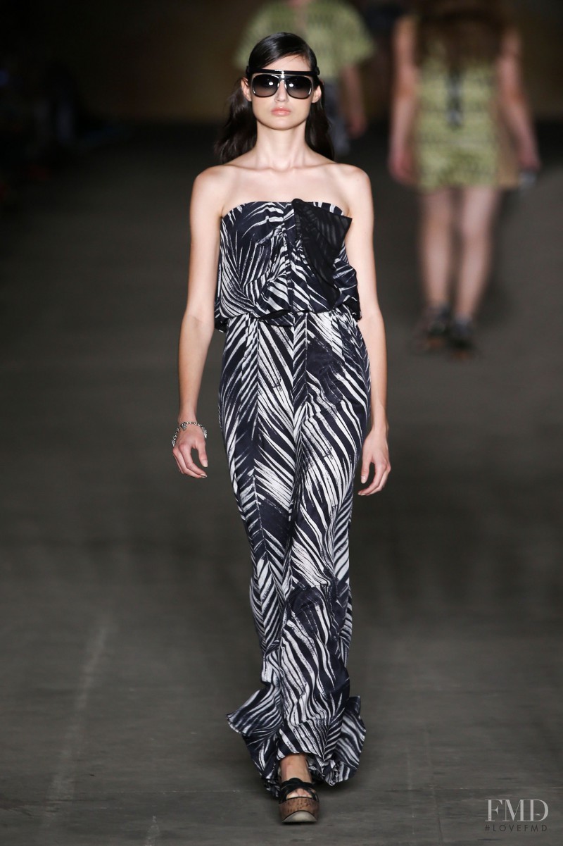 Bruna Ludtke featured in  the Ellus 2nd Floor fashion show for Spring/Summer 2015