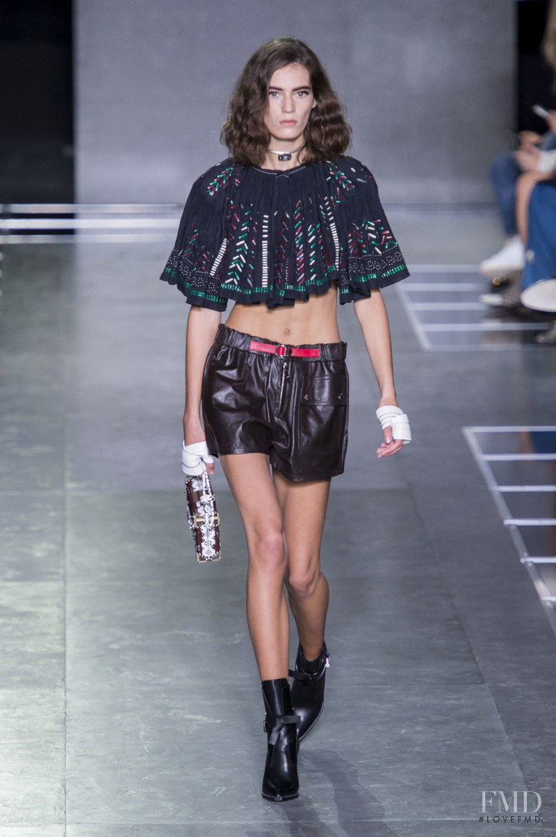 Louis Vuitton fashion show for Spring/Summer 2016