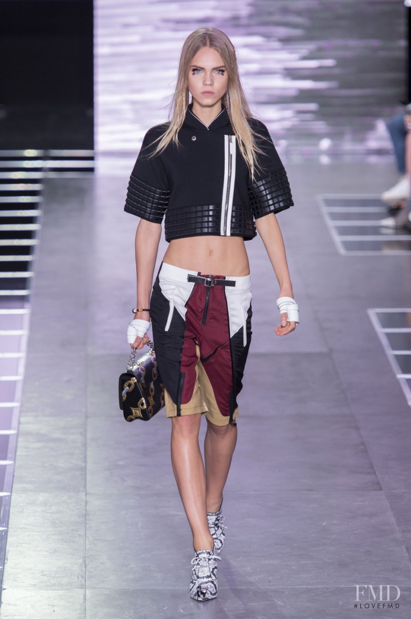 Louis Vuitton fashion show for Spring/Summer 2016