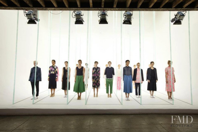 Araks fashion show for Spring/Summer 2012