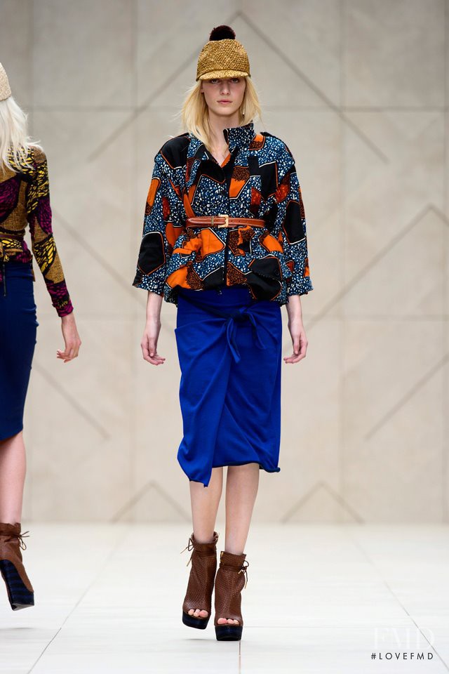 Julia Nobis featured in  the Burberry Prorsum fashion show for Spring/Summer 2012