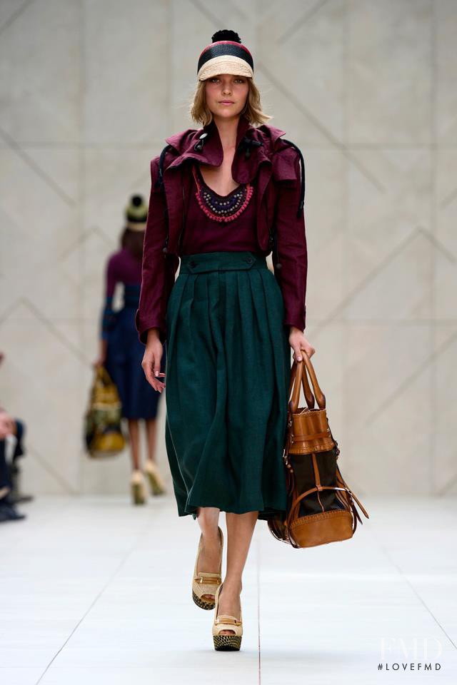 Arizona Muse featured in  the Burberry Prorsum fashion show for Spring/Summer 2012