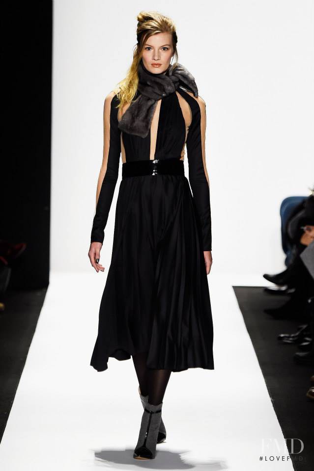 Carmen Marc Valvo fashion show for Autumn/Winter 2015