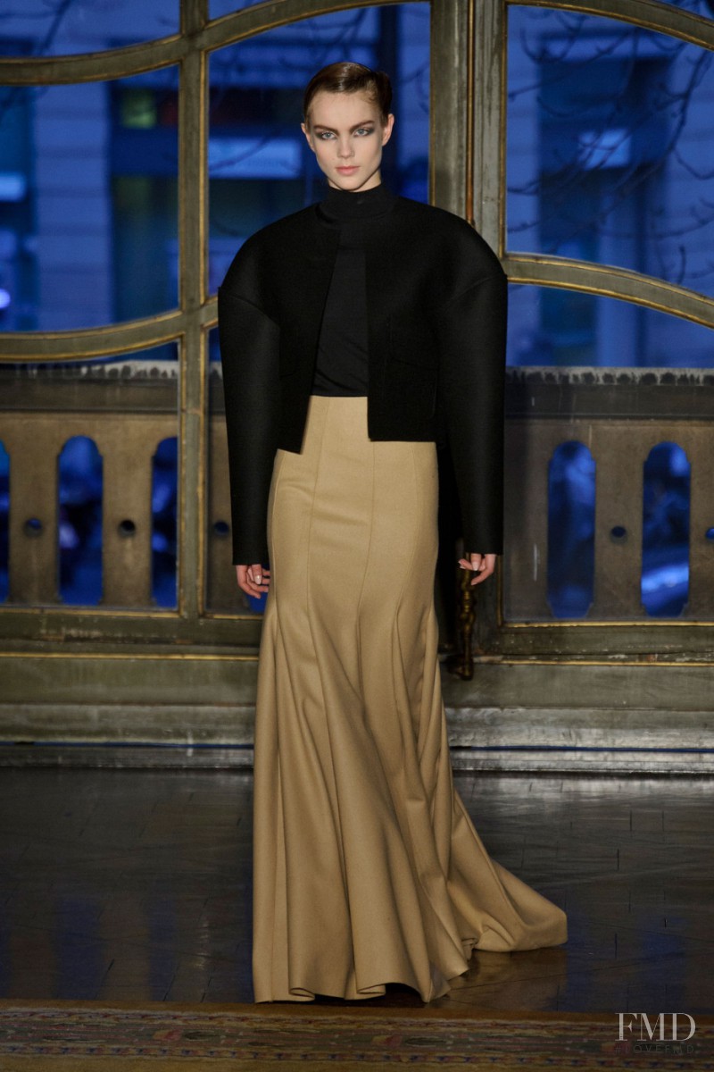 Amaya Arzuaga fashion show for Autumn/Winter 2013