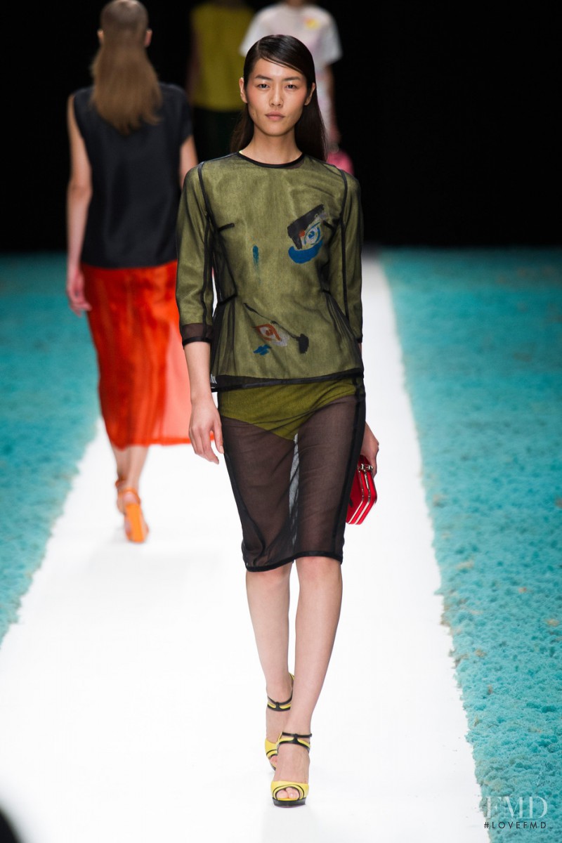Liu Wen featured in  the Shiatzy Chen fashion show for Spring/Summer 2015