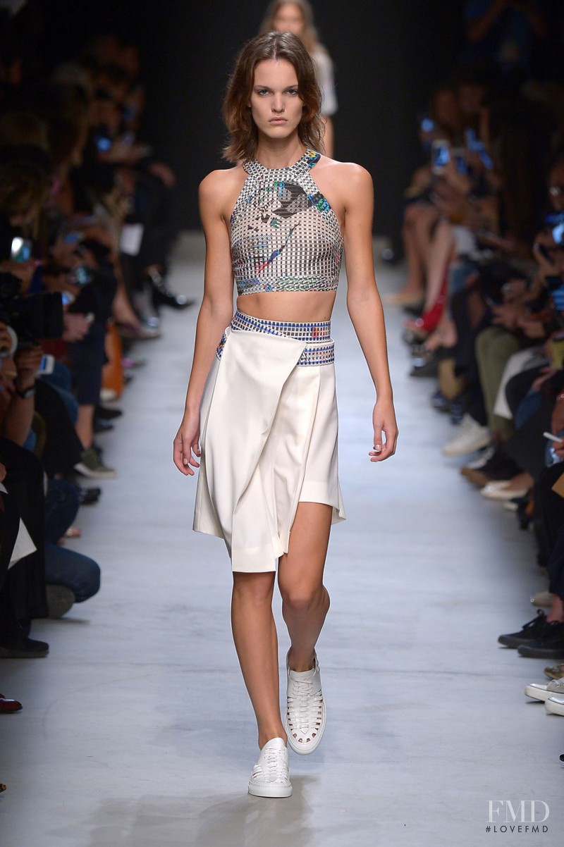 Leonard fashion show for Spring/Summer 2016