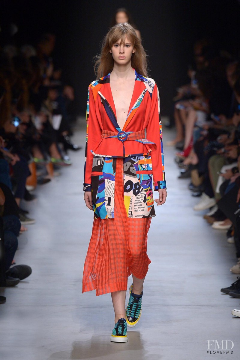 Leonard fashion show for Spring/Summer 2016