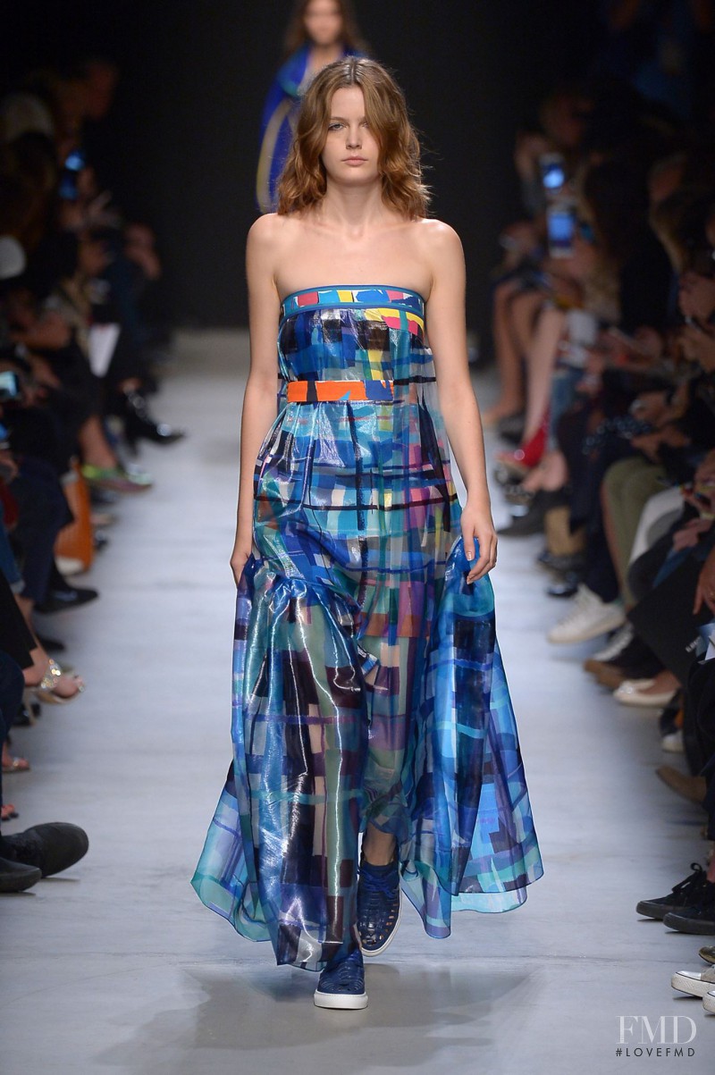 Zlata Mangafic featured in  the Leonard fashion show for Spring/Summer 2016
