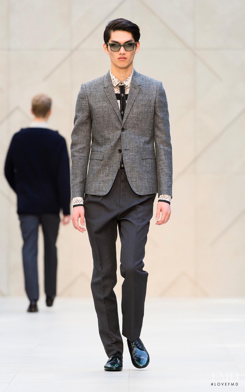 Burberry Prorsum fashion show for Spring/Summer 2013