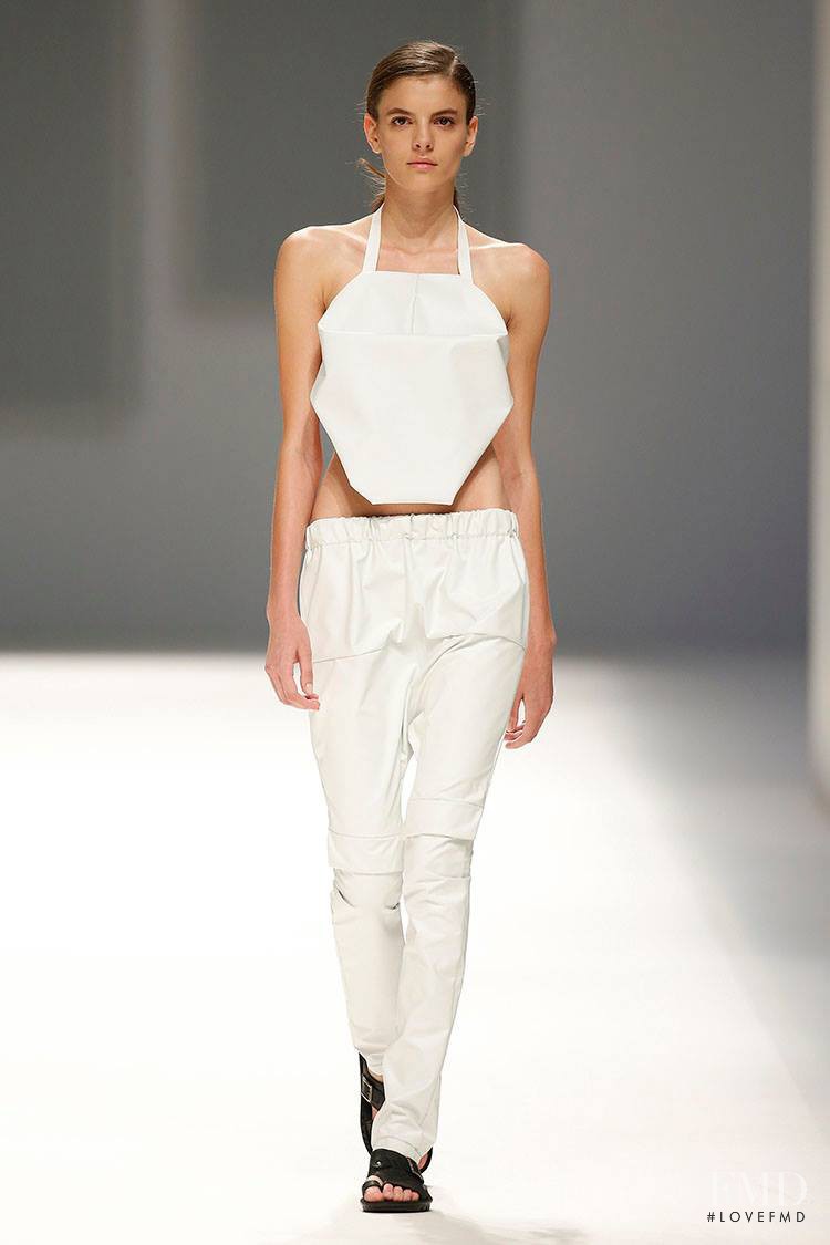 Carmen Ceclan featured in  the Txell Miras fashion show for Spring/Summer 2016