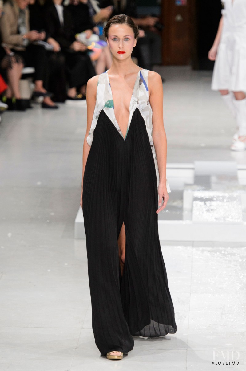 Nastya Choo featured in  the Hussein Chalayan fashion show for Spring/Summer 2016