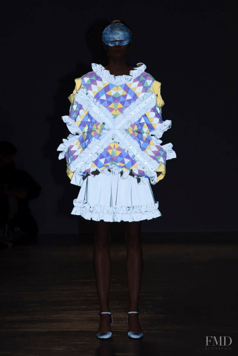 Anrealage fashion show for Spring/Summer 2016