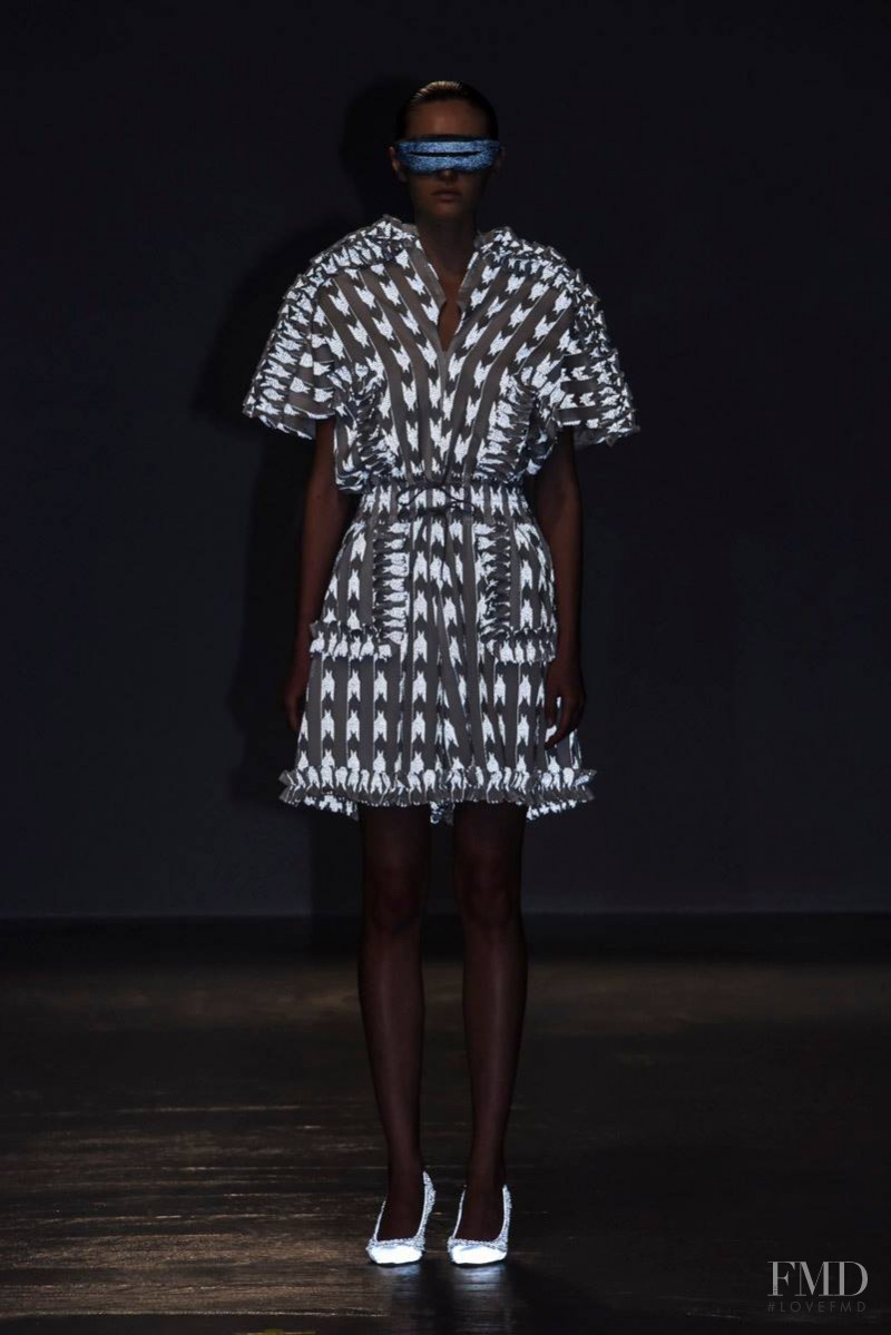 Anrealage fashion show for Spring/Summer 2016