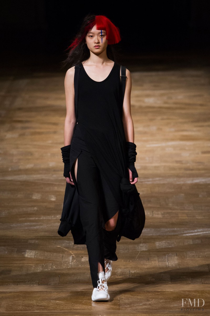 Yohji Yamamoto fashion show for Spring/Summer 2016