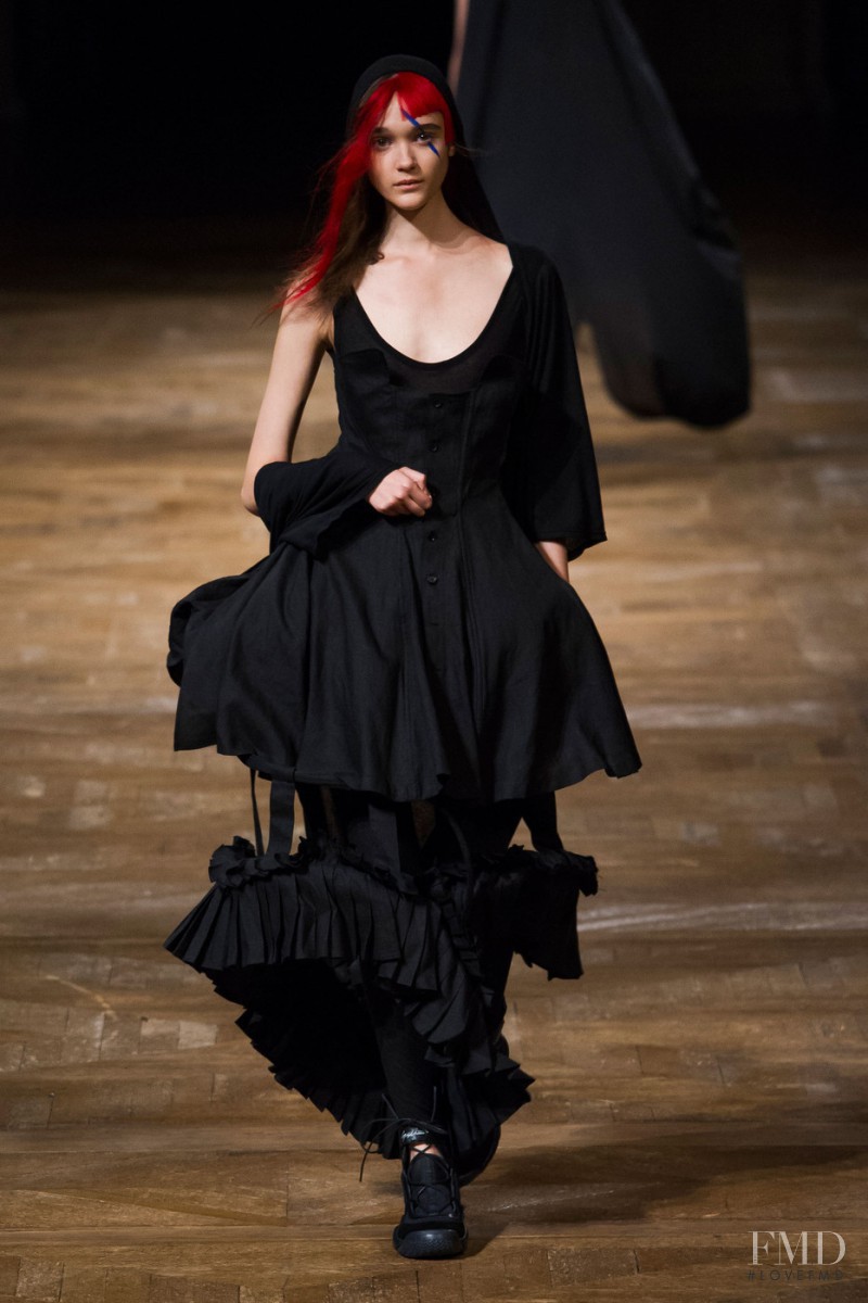 Pavlina Drozd featured in  the Yohji Yamamoto fashion show for Spring/Summer 2016