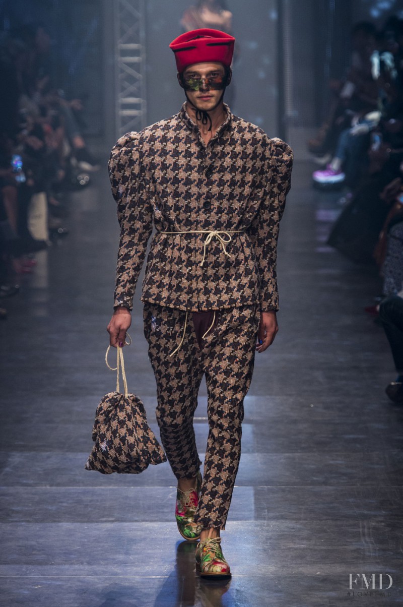 Vivienne Westwood Gold Label fashion show for Spring/Summer 2016