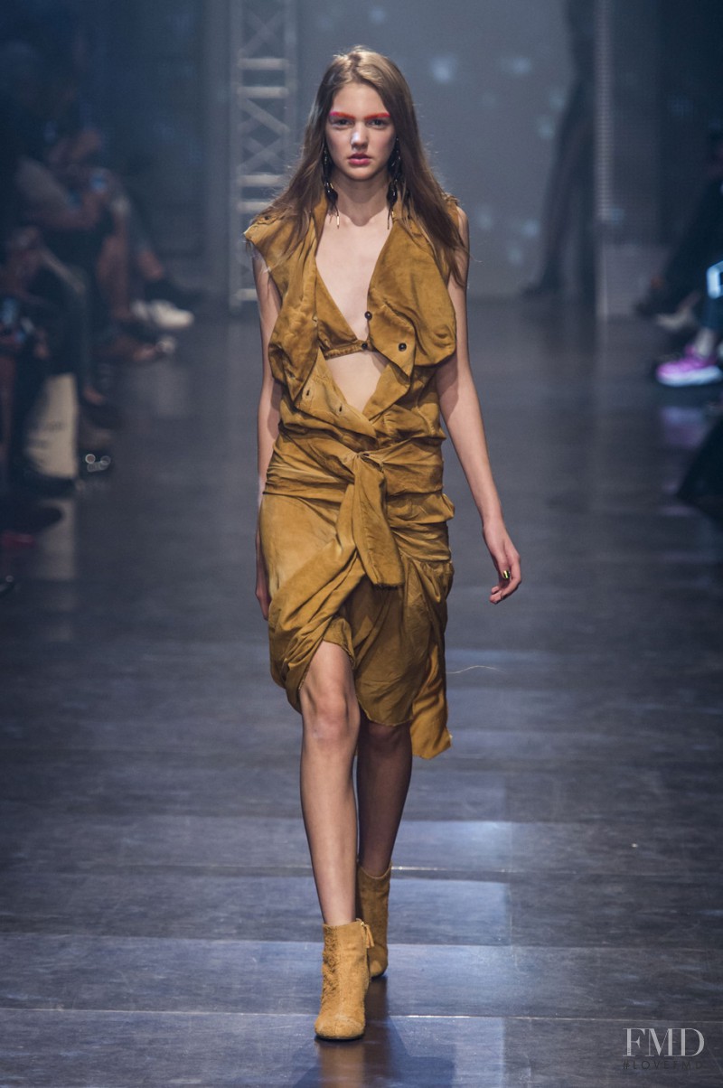 Madison Whittaker featured in  the Vivienne Westwood Gold Label fashion show for Spring/Summer 2016