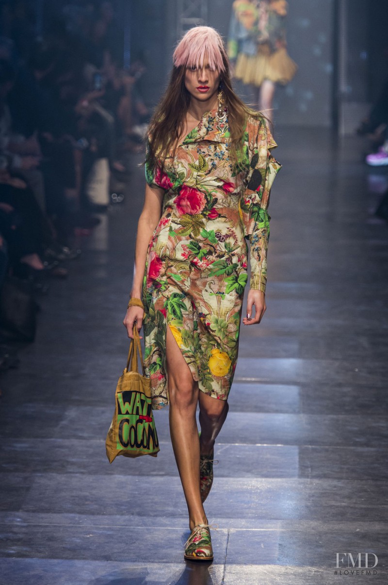 Vaiora Cob Strogonova featured in  the Vivienne Westwood Gold Label fashion show for Spring/Summer 2016